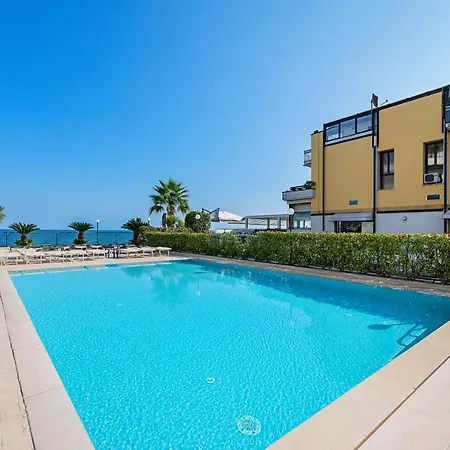 Aparthotel Residenza Miralago By Wonderful Italy Desenzano del Garda