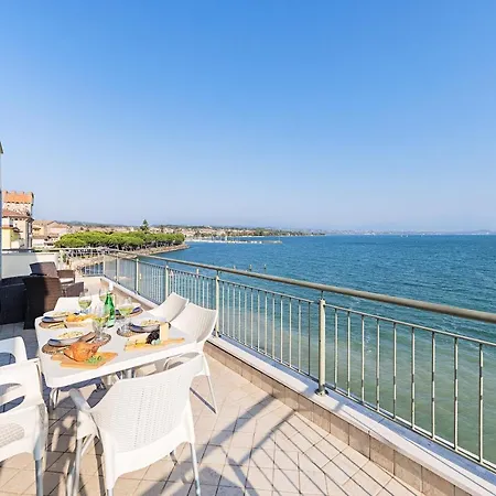 Aparthotel Residenza Miralago By Wonderful Italy Desenzano del Garda