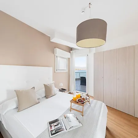 Residenza Miralago By Wonderful Italy アパートホテル 2*