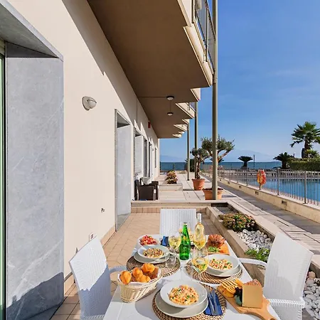 Residenza Miralago By Wonderful Italy Desenzano del Garda