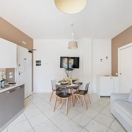 Residenza Miralago By Wonderful Italy アパートホテル