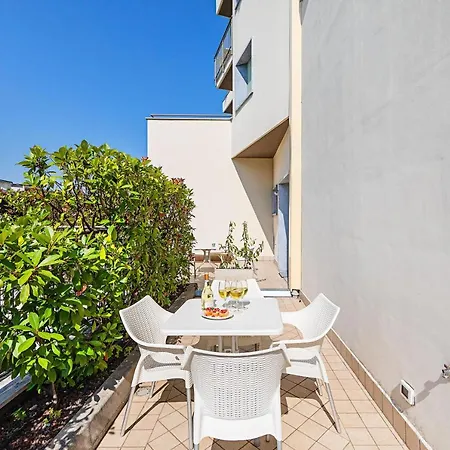 Aparthotel Residenza Miralago By Wonderful Italy Desenzano del Garda