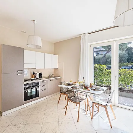 Residenza Miralago By Wonderful Italy 아파트호텔